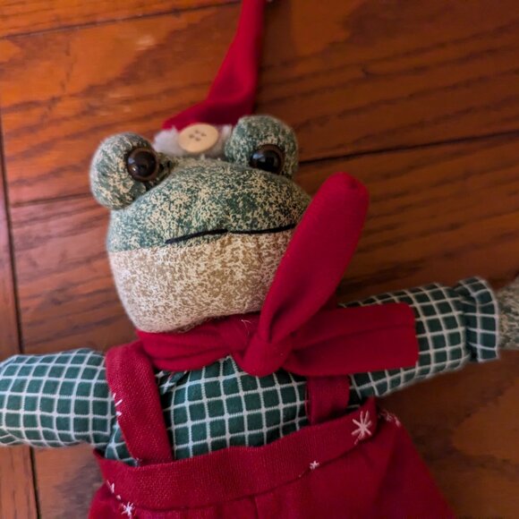 Sterling, Inc. Stuffed Frog Santa Christmas Shelf Sitter Sandbag Plush 12-inch - Picture 2 of 6